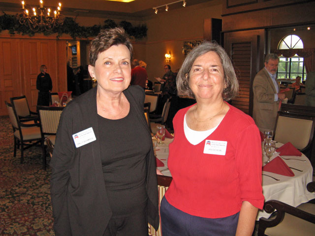 Sally Schmiedl and Iris Scheibl
